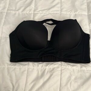 Corset bra, crisscross straps anyway you want to wear strapless